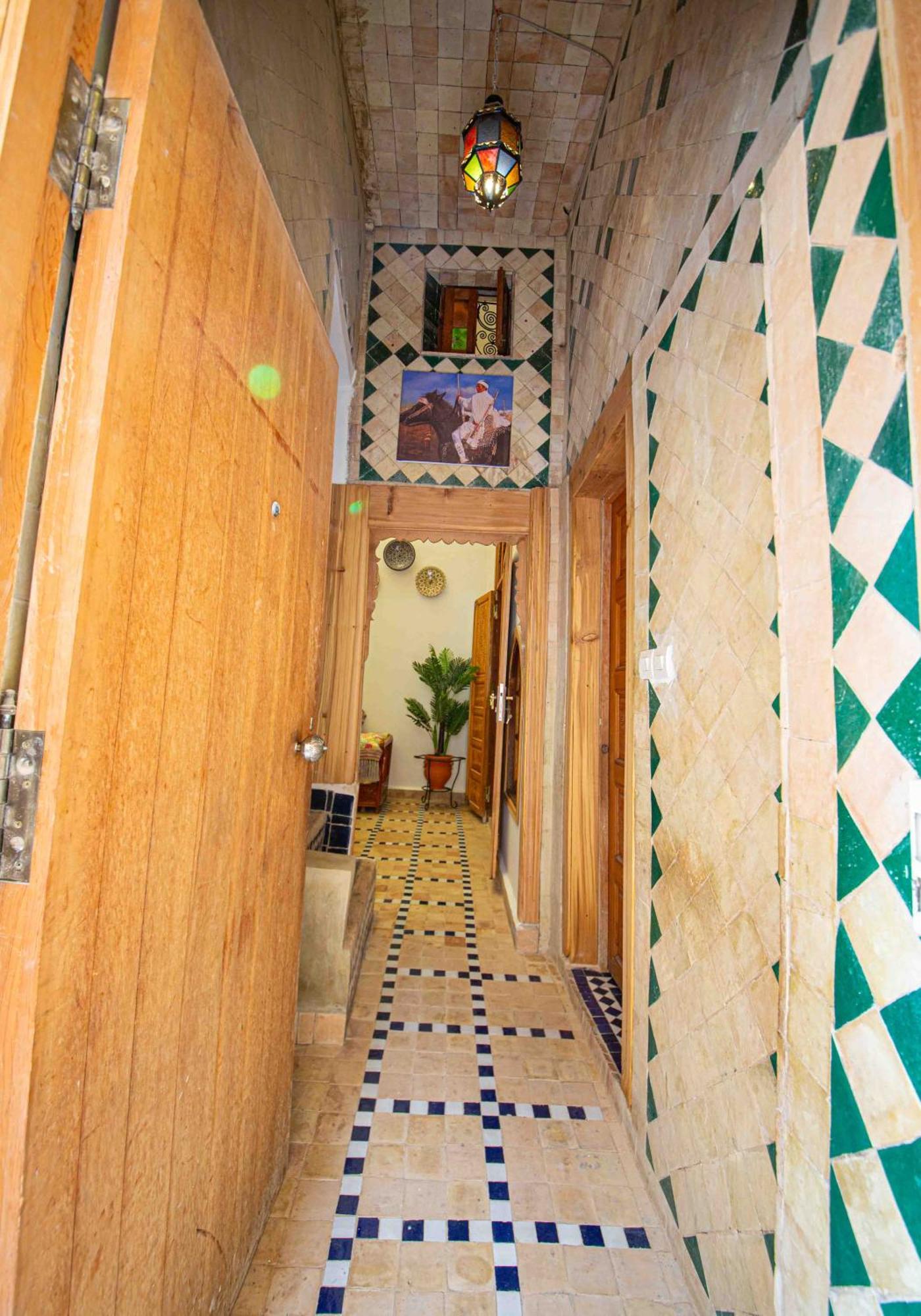 Dar Houda Hostel Fes Exterior photo